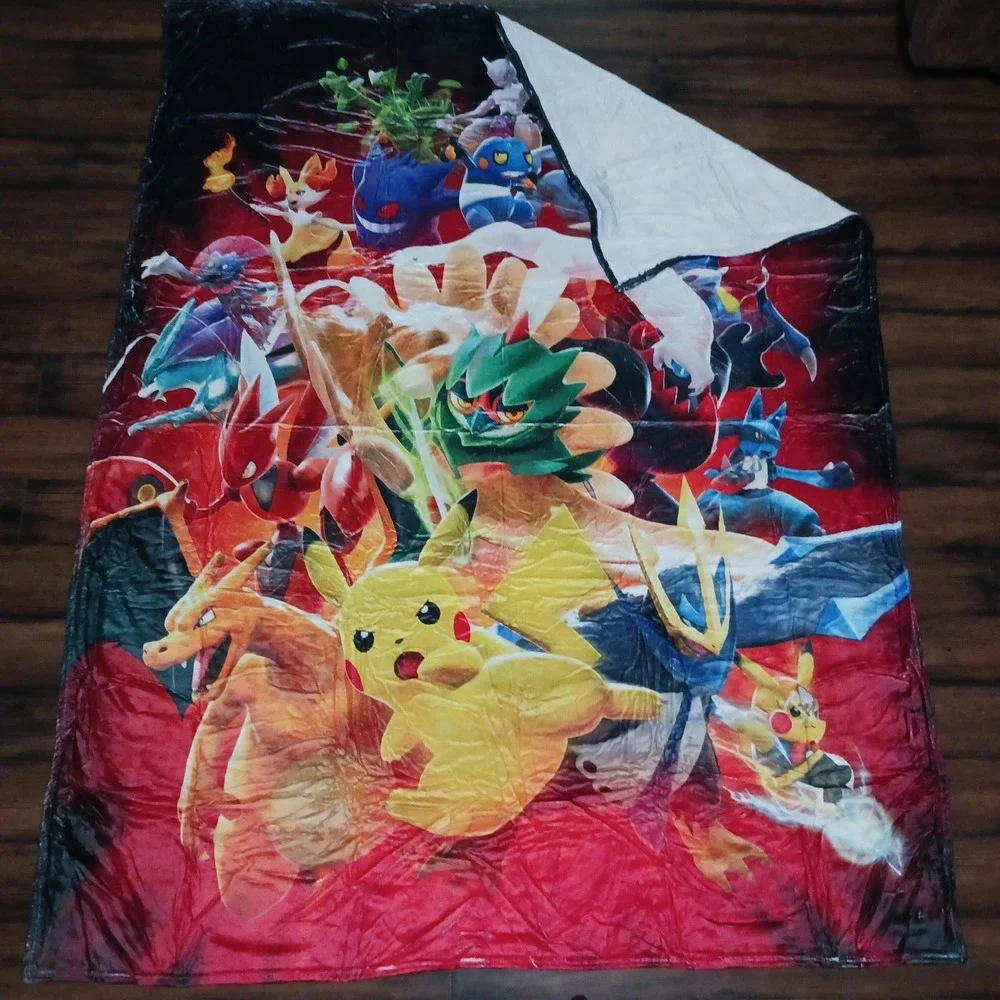 Pokemon Fleece Throw Blanket 80x60 Pikachu Charizard Mewtwo Gengar Collage